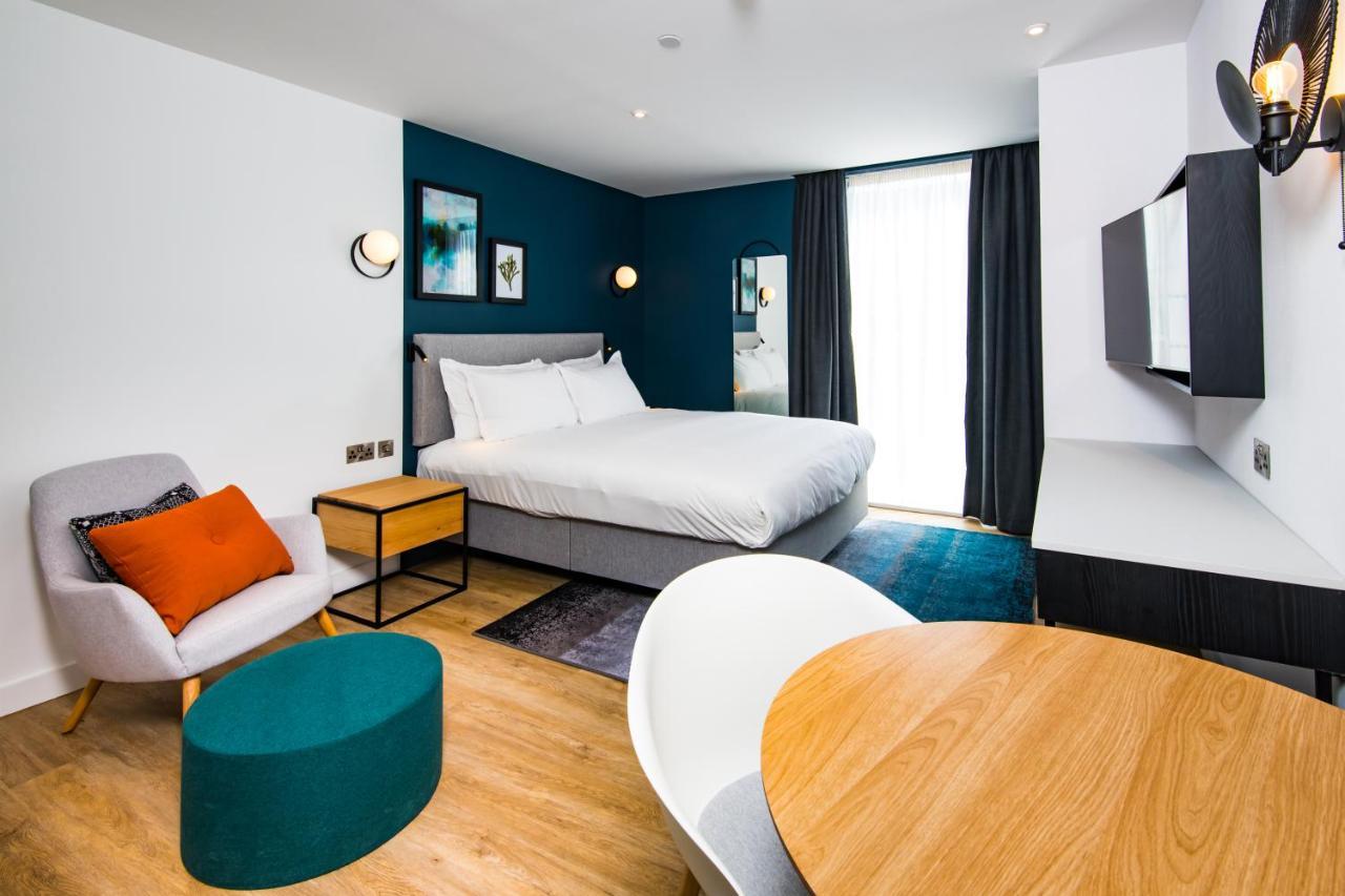 Staybridge Suites - Cardiff By Ihg ภายนอก รูปภาพ